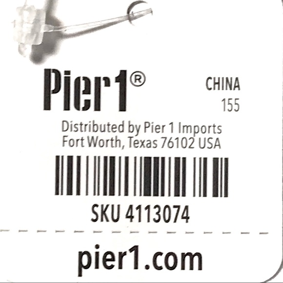 🎃 Pier 1 Wreath 19” Skeleton Skull & Hands Mesh - Picture 8 of 8